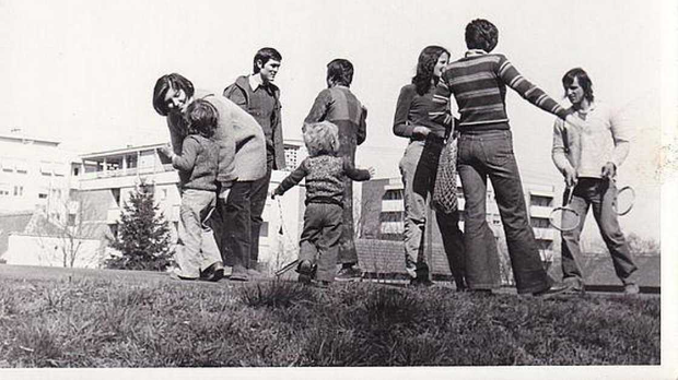 Трибина младих - 50 година касније: Између 1968. и доласка на трибину младих, 1 еп.