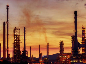 Уколико "Карлајл" постане власник "Лукоилових" пумпи у Србији, шта то значи за домаће купце