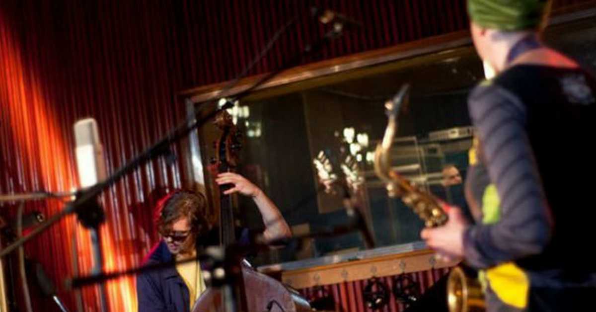 Студио 6: Heliocentric Counterblast 