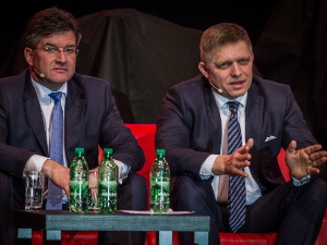 Лајчак напушта место саветника премијера Фица након објављивања преписке са Епстином