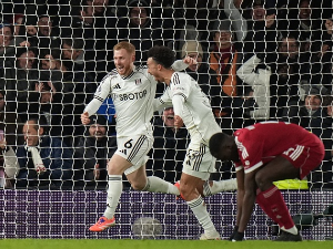 Спектакуларна завршница у Лондону и још лепши гол Рида за реми Фулама и Ливерпула