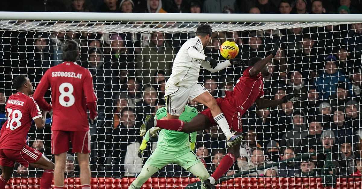 Спектакуларна завршница у Лондону и још лепши гол Рида за реми Фулама и Ливерпула