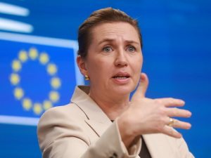 Мете Фредериксен одговорила Трампу: Престаните са претњама о преузимању Гренланда