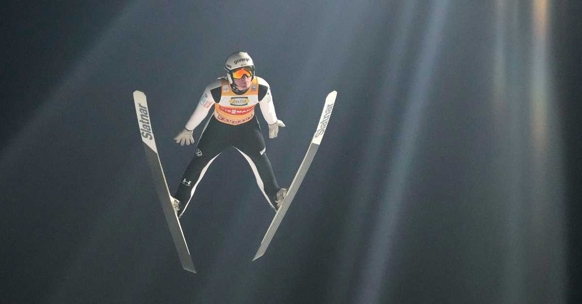 После 10 година Словенија поново слави Превца - Домен шампион Турнеје четири скакаонице