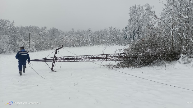 Стиже нови снежни талас – евакуисано 14 особа, део потрошача Mачванског и Колубарског округа без струје