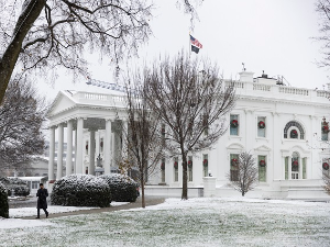 Бела кућа: САД напуштају два међународна трибунала у Хагу и Венецијанску комисију