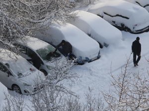 Облачно и хладно, биће и снега – и даље на снази наранџасти метео-аларм