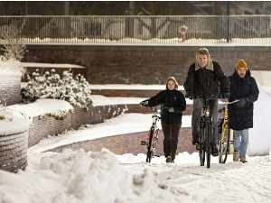 Олуја Горети оковала део Европе – делови Француске без струје, регион у борби са поплавама и ледом