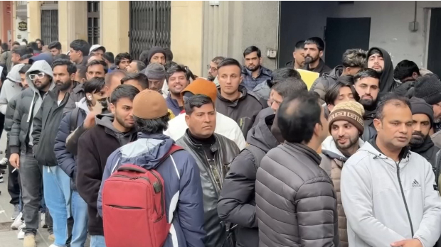 Један проблем, два решења – Шпанија масовно издаје радне дозволе мигрантима, Италија има другачији приступ