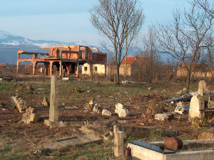 Скрнављење српских светиња на КиМ - континуитет културолошког насиља од 1999.