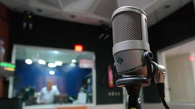 Вештачка интелигенција и радио