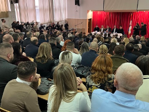 Срби на КиМ траже основна људска права, укључујући образовање и лечење