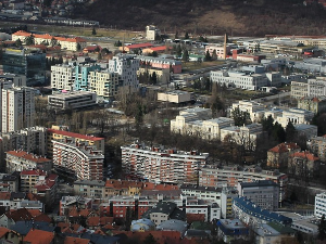 У Сарајеву излетео трамвај из шина, погинула једна особа