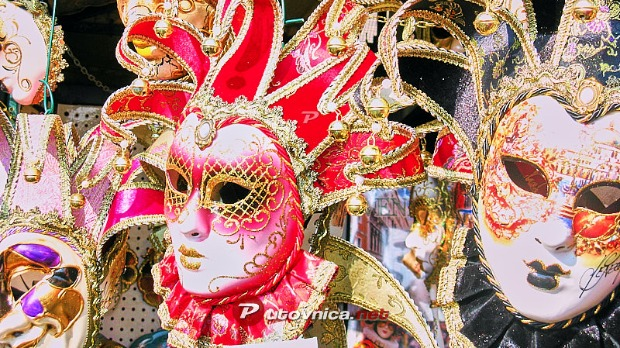 Антикотека : Венецијански карневал Андреа Кампре