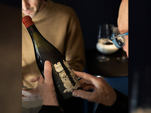 Жива прошлост у чаши: јединствена дегустација вина старог 127 година