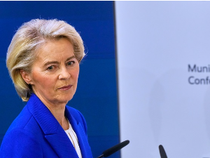 Фон дер Лајен у Минхену: Европа се буди из безбедносног сна и спрема за нову еру одбране