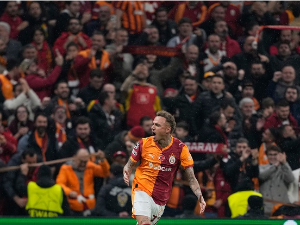 Велики крах Јувентуса у Истанбулу, преокрет Галатасараја за три гола вишка пред реванш