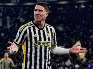 Тутоспорт: Влаховић жели у Барселону или Премијер лигу, контакти успостављени