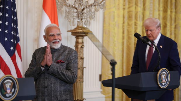 Трамп и Моди се договорили: Индија неће куповати руску нафту; дрон се срушио у Пољској – да ли је шпијунирао