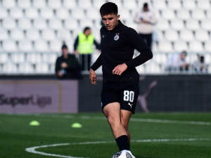 Драгојевић: Даћемо све од себе да обрадујемо навијаче на дербију