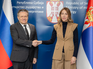 Ђедовић Хандановић са директором Росатома: Србија гради темеље за нуклеарну енергију