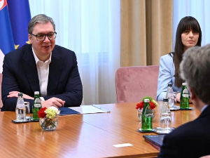 Вучић са оснивачем Француског института за међународне односе о актуелним питањима