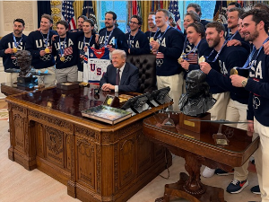 Трамп угостио златне хокејаше, али женски тим се после неслане шале није одазвао