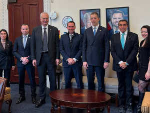 Ејџен после састанка са Ђурићем: Брзо смо пронашли решење за НИС на корист Србије и Америке