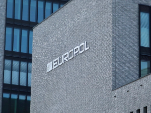 Европол разбио илегалну трговину лековима у 30 земаља, Србија међу учесницама операције