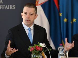 Ђурић разговарао са шеиком ел Нахјаном: Наши грађани се осећају безбедно и заштићено у УАЕ