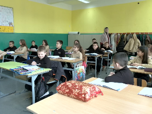 Основна школа "Мур" у Новом Пазару прва у том граду увела униформе за ђаке