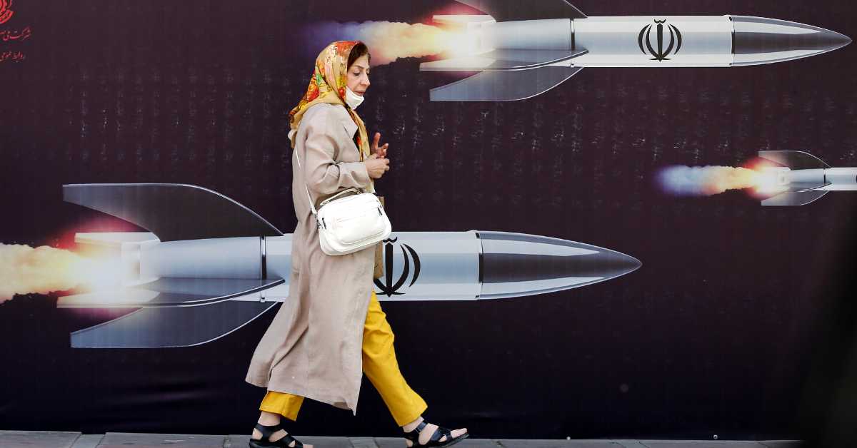 Судар америчких и иранских бродова у Ормушком теснацу, шахид на дну океана