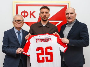 Звезда вратила дете клуба - Ераковић поново у црвено-белом дресу