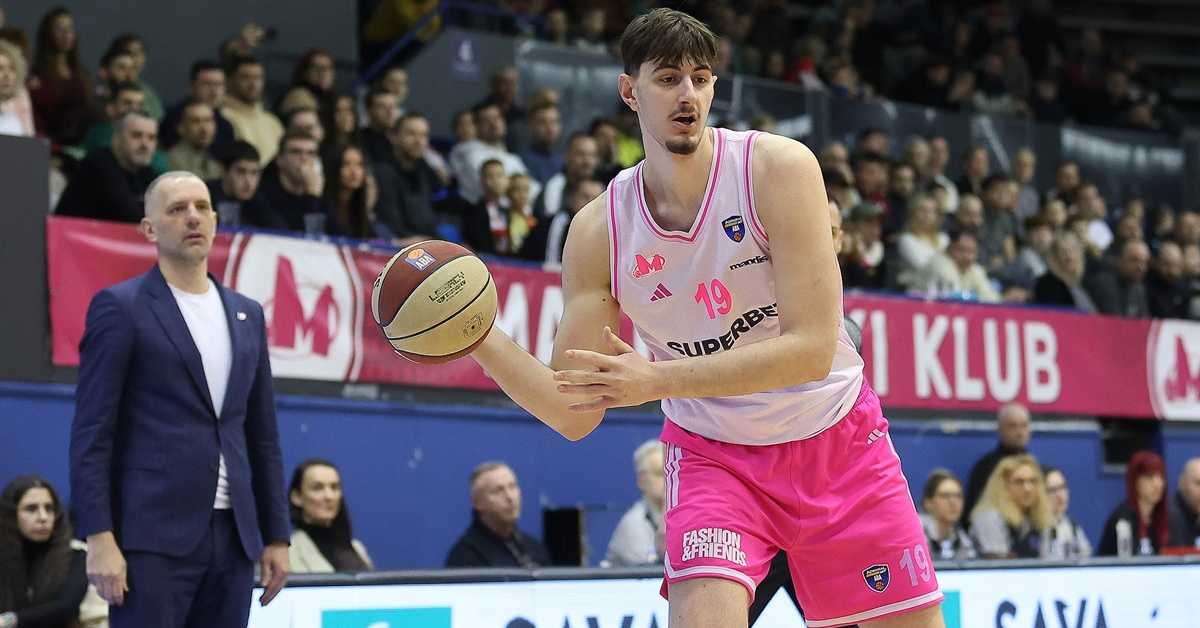 Мегин Италијан: Овде сваки тренинг делује такмичарски, Мега верује играчима