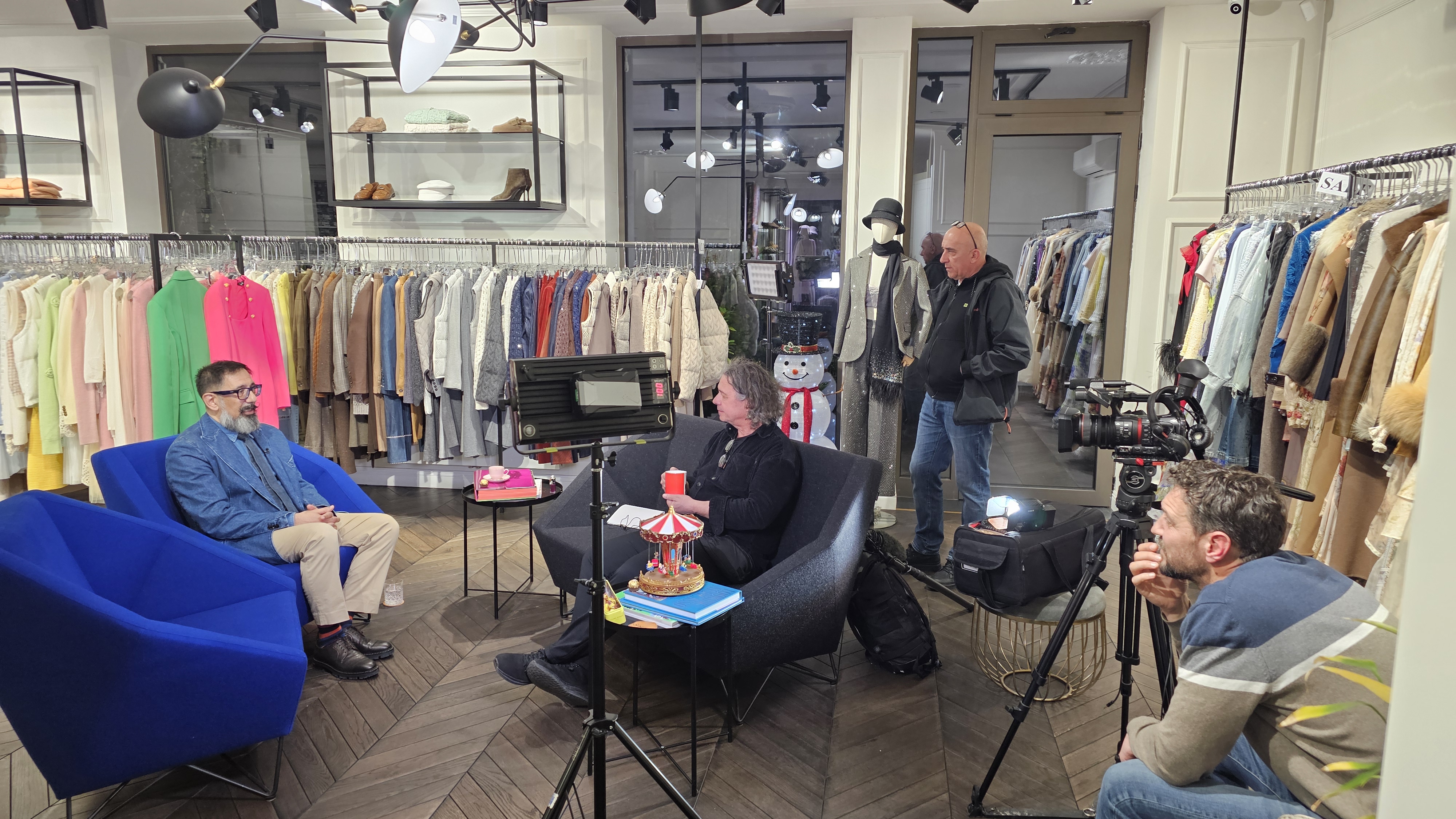 Ашок Мурти, Васко Васовић директор фотографије, Драган Урошевић и Бошко Семиз 