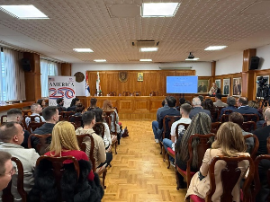 У Крагујевцу обележено 250 година независности САД, присуствовала и саветница америчке амбасаде за односе са јавношћу