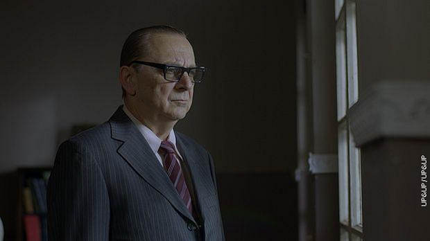 Бранилац 3, Пуцњи у судници, 1-10 