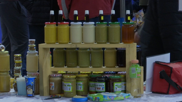 Сајам пчеларства у Београду - прва награда за мед од вријеска са Хиландара