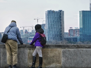 Облачан дан и сунчани интервали на северу земље, највиша дневна температура 14 степени