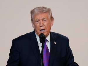 Трамп укинуо додатне царине Индији након договора о руској нафти