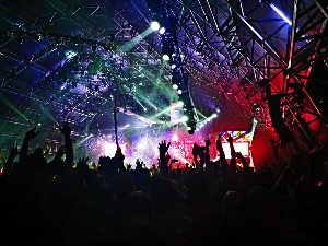 Фестивалска разгледница – Омладина 1977.