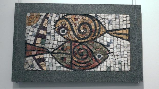 Човек и камен: Изложба камена