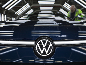 Фолксваген у кризи – 50.000 радних места под знаком питања