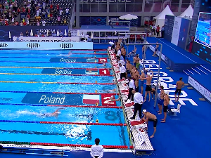 Српско пливање - ех да ми је хладне воде са Бањице