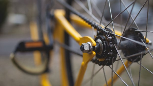 На три воде: Јутарњи програм из три студија