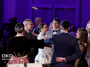 Српски кадрил - Штраусова мелодија, Милошева дипломатија