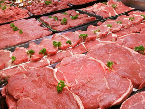 Квалитет и количина продатог меса утичу на цене – јефтиније неће бити, али је понуда стабилна