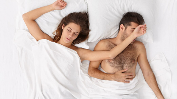 Партнер вас пробуди шест пута током ноћи – али да ли је то важно