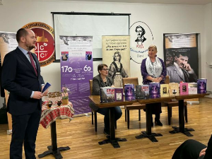 Беч окупио Теслин народ