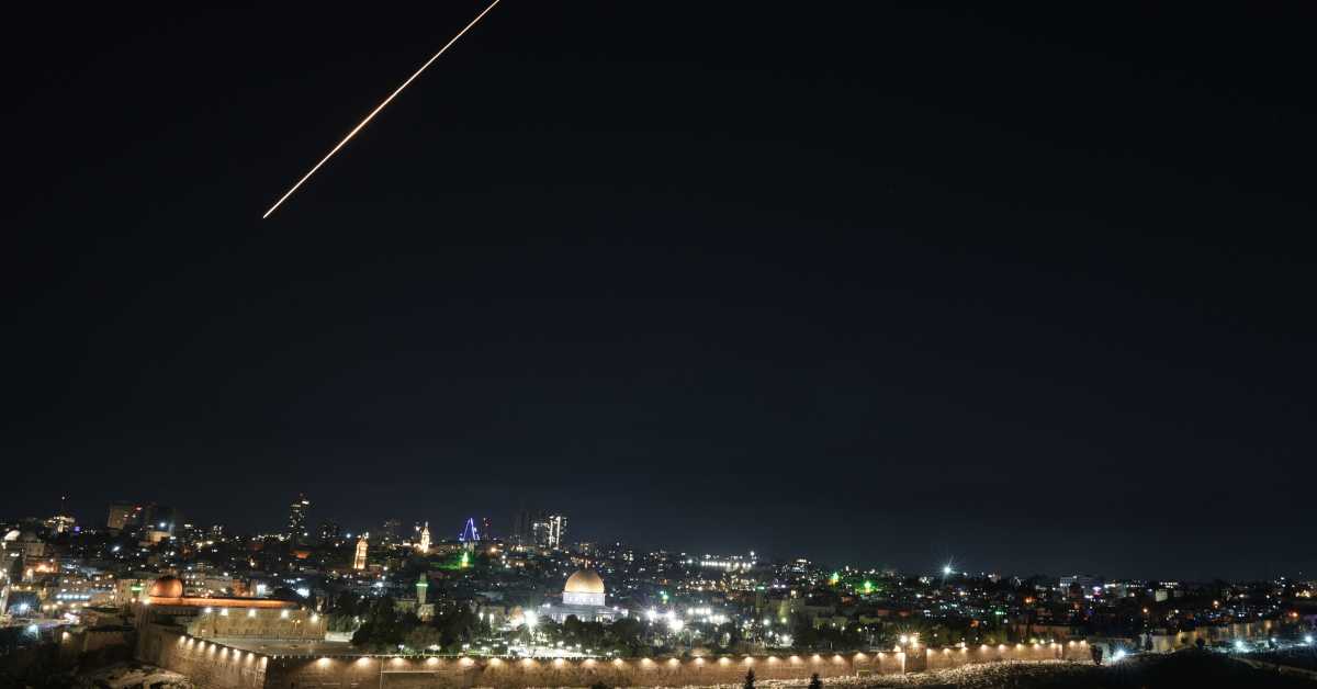 Нови напад Ирана, сирене у Израелу и Кувајту; Тел Авив узвратио ударима на Либан – у Бејруту више од 30 погинулих